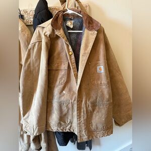 Men’s Carhartt jacket 48